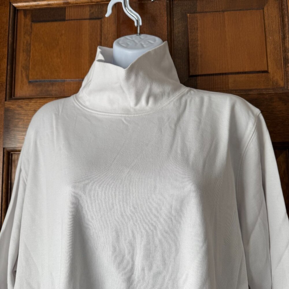Lands' End White Turtleneck Top Size 2X (20W-22W) - Picture 2 of 11